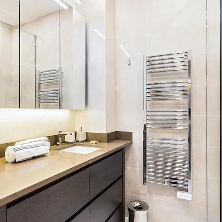 Luxury Louvre Ii 파리