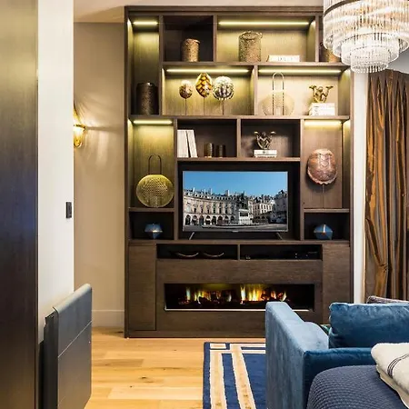 아파트 Luxury Louvre Ii